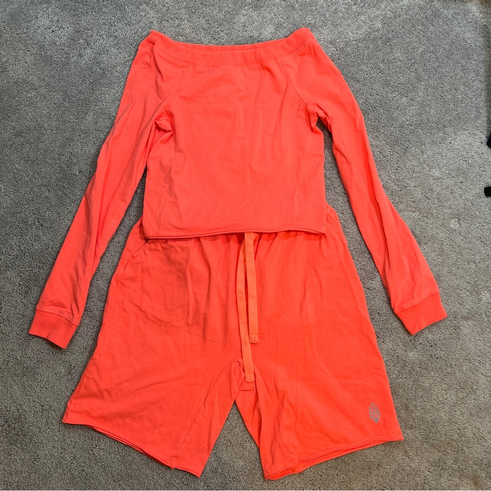 FP Movement by Free People Hot Shot Set | NWOT